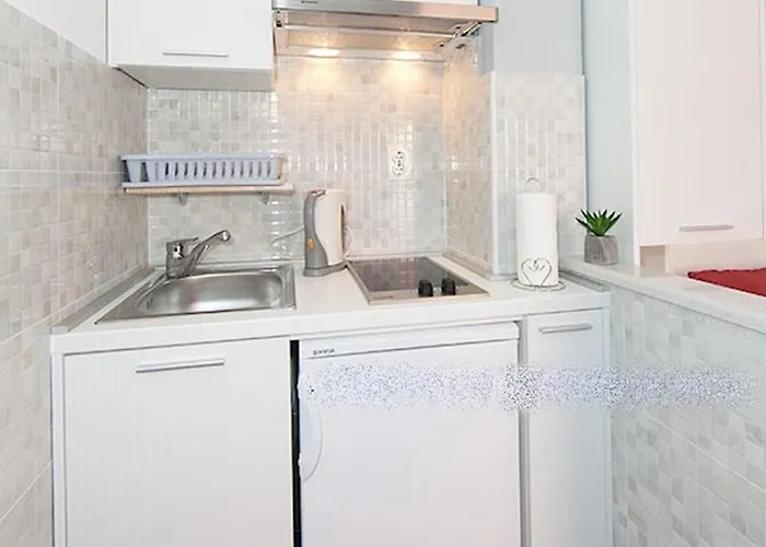 Apartman 3674-6 For 2 Pers In *