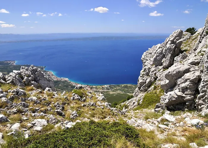 3674-6 For 2 Pers In Tučepi